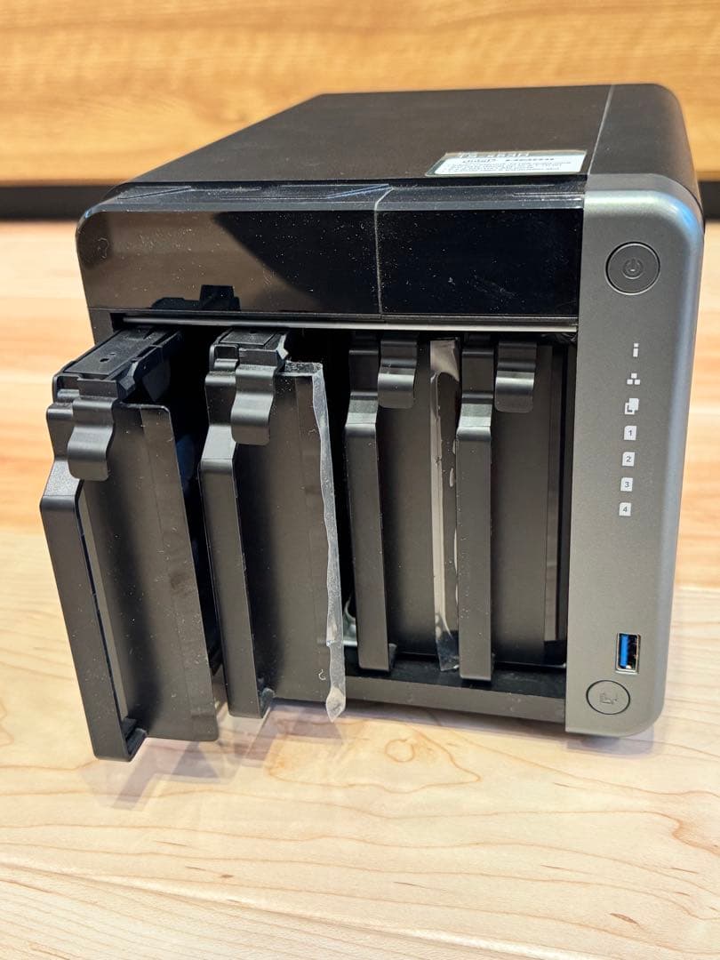 QNAP TS-453D 4G【NAS】