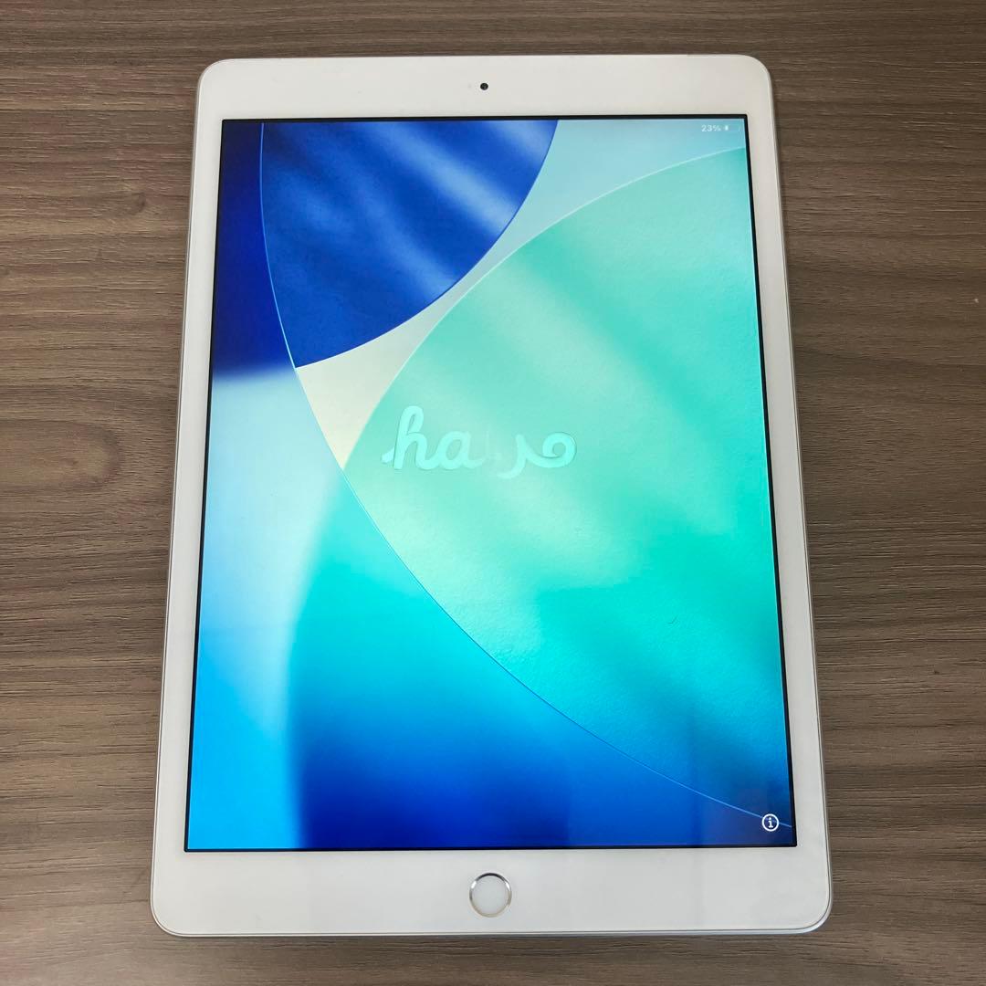 iPad 第8世代 Wi-Fi+Cellular(au) 128GB シルバー