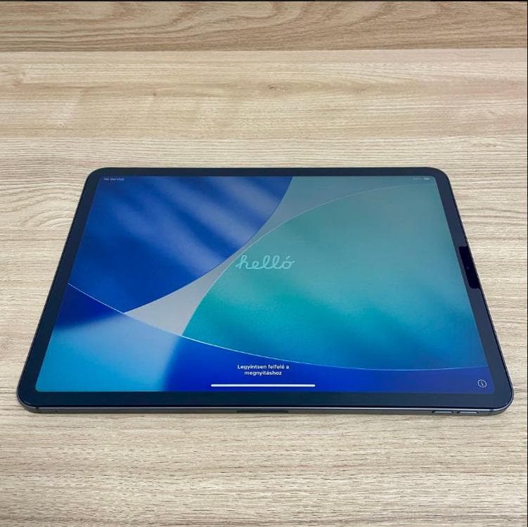 美品 iPad Pro11インチSIMフリーApple Pencil 第2世代