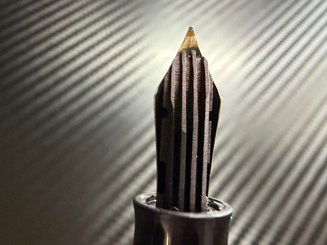美品 ペリカン 400NN M&K 万年筆 EF 極細字 ブラックストライプ