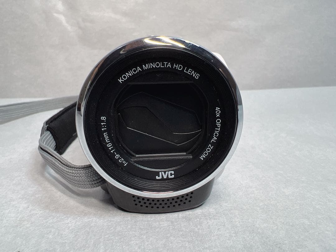 JVC Everio GZ-HM33-W 15年