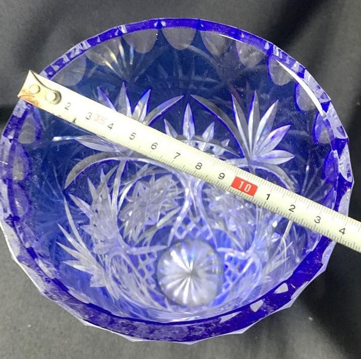 切子　フラワーベース　花瓶　青　クリスタル　ガラス　細工
