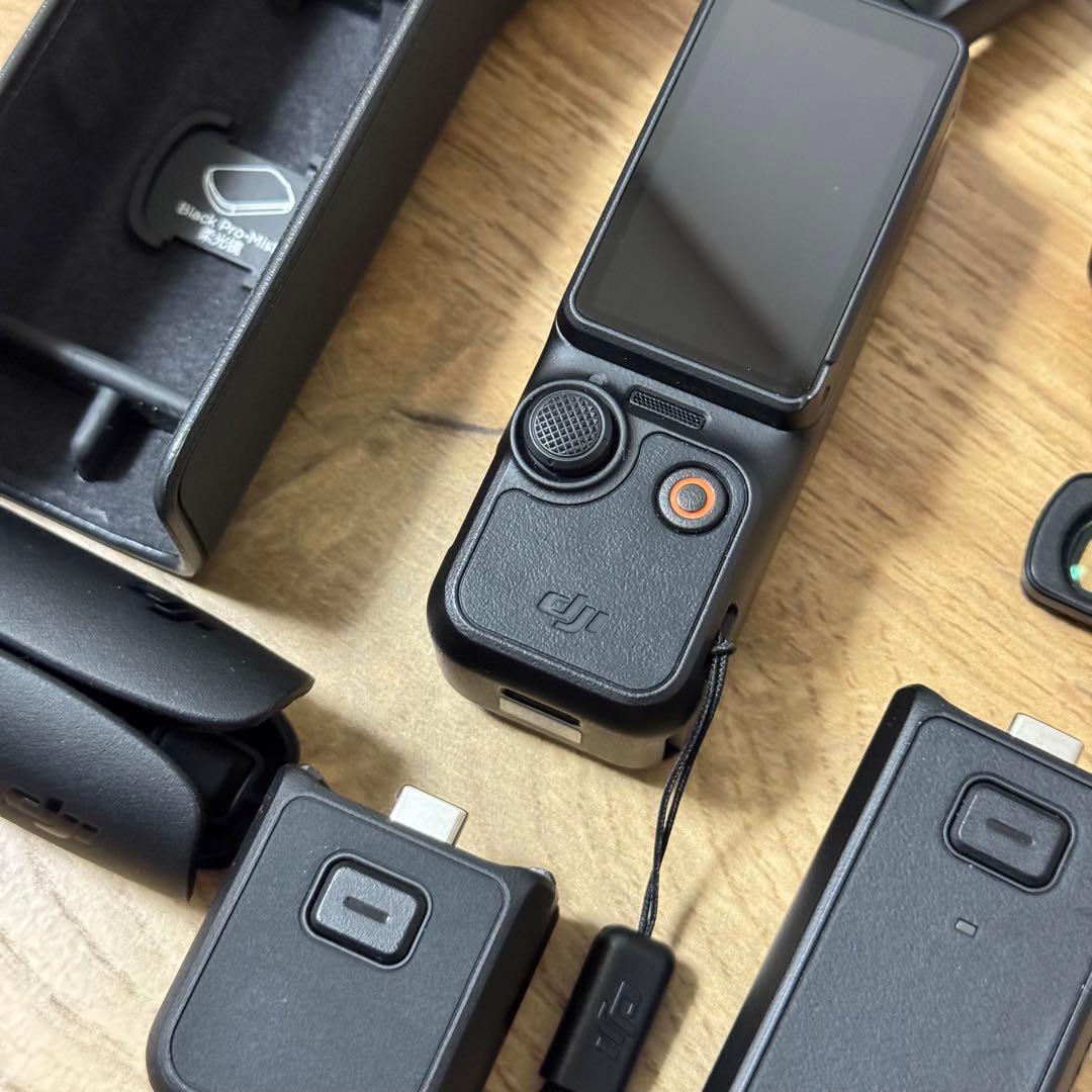「超美品」DJI Osmo Pocket 3 クリエイターコンボ