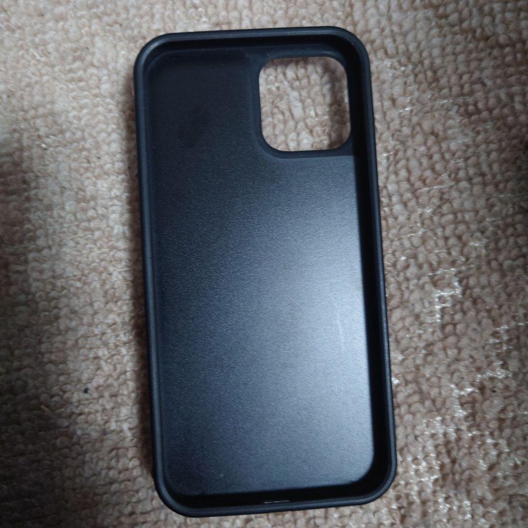 Apple iPhone 12ブラック＋ ピンクレザーケース
