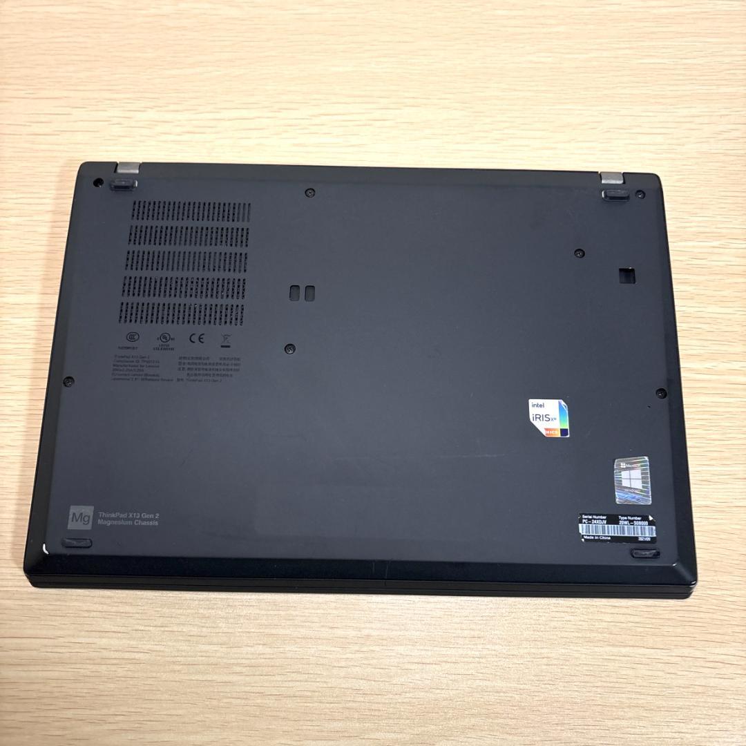 バッテリー良好! レノボ ThinkPad i5 第11世代 16GB SSD
