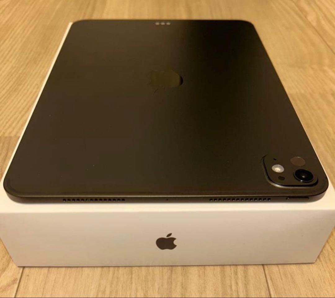 iPad Pro M4 256GB セルラー モデル 美品 キーボード セット