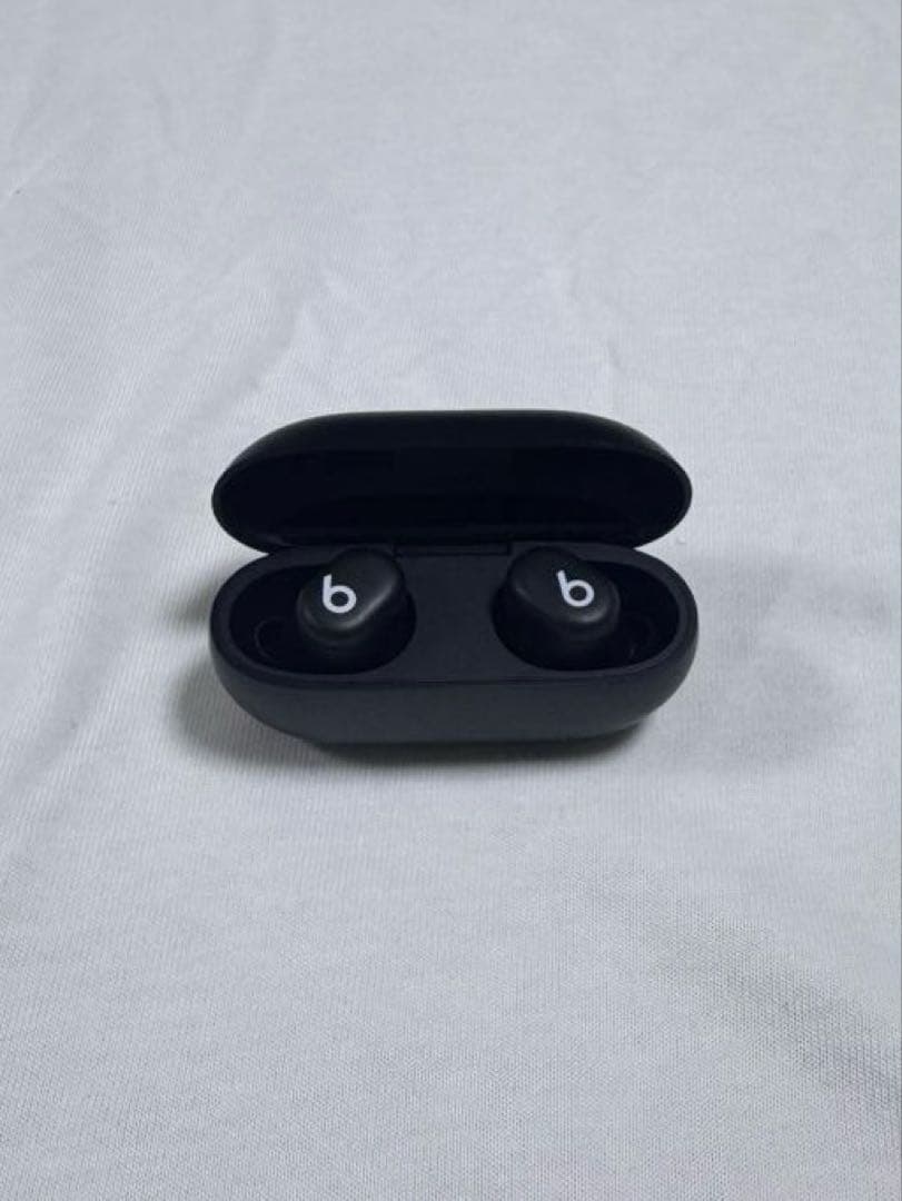 【Beats Solo Buds】ブラック
