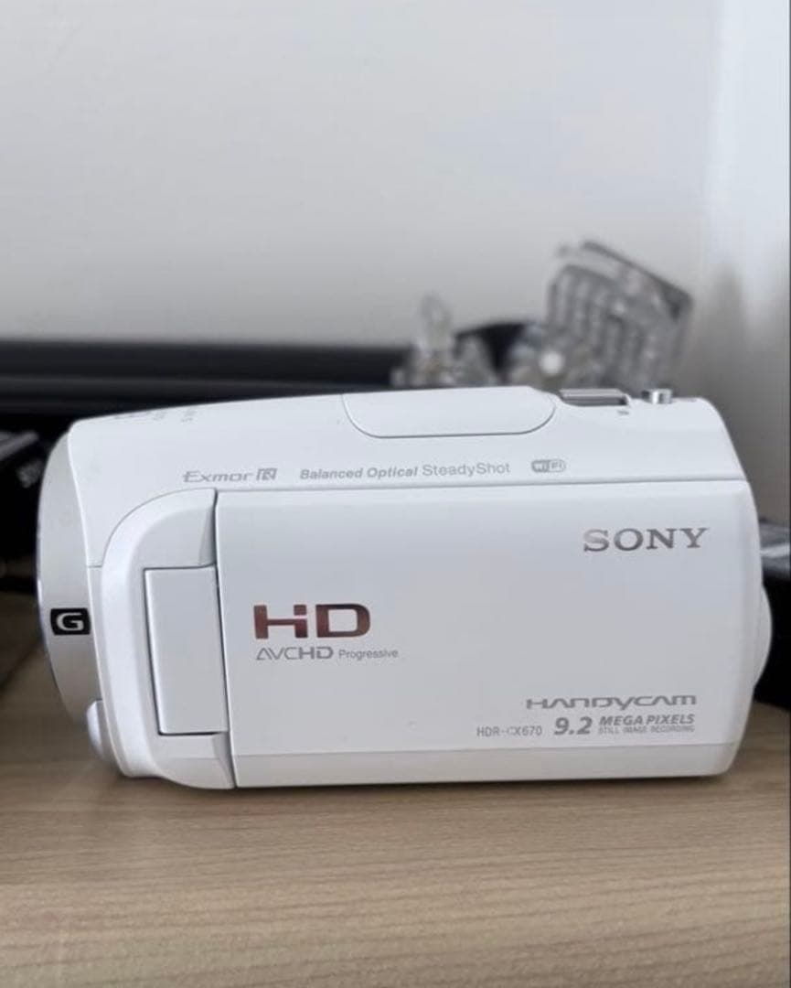 まとめ売り★ SONY ビデオカメラ　2台　hdr-cx670 cx180