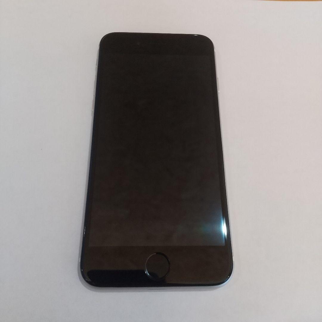 iPhone SE3 128Gb SIMフリー スターライト　白色　604071