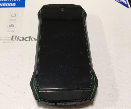 スマートフォン本体 BlackView N6000