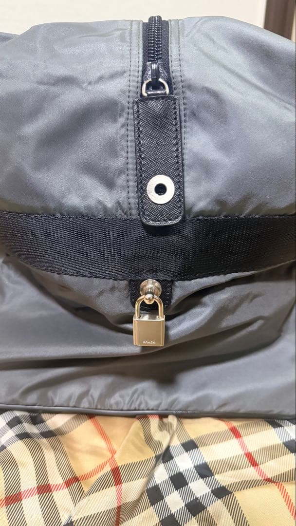 PRADA グレー ボストンバッグ