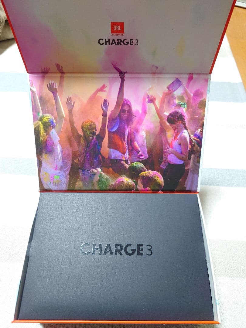 【美品】JBL CHARGE3ポータブルBluetoothスピーカー収納ケース付