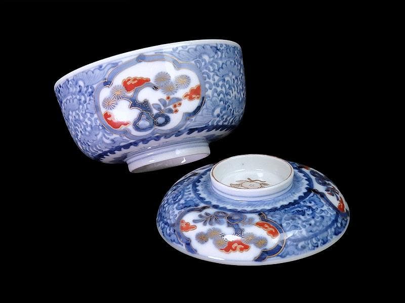 九谷　大聖寺伊万里　染錦　唐草に松竹梅の図　大振蓋茶碗　C435AS-fbvp