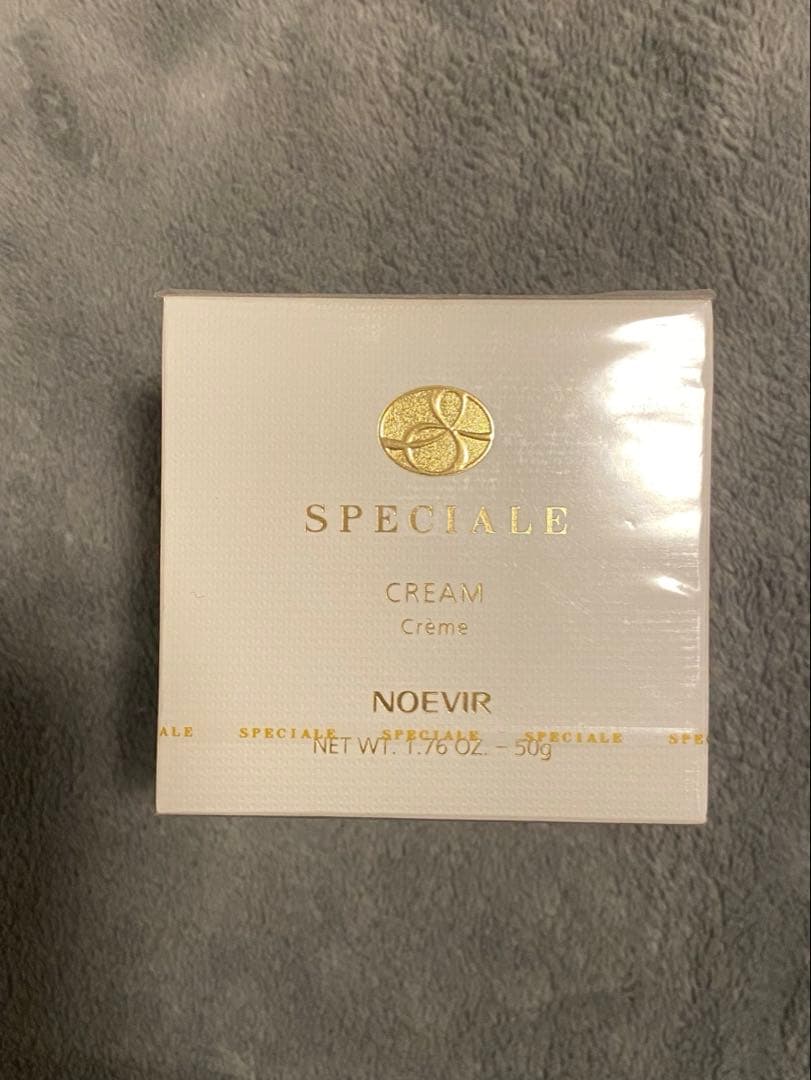 NOEVIR スペチアーレ　薬用クリーム 50g
