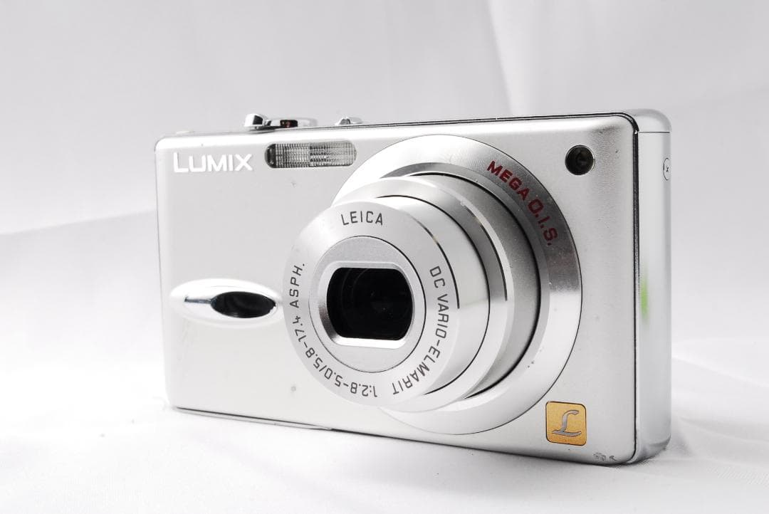 動作OK✨Panasonic LUMIX DMC-FX8コンデジ シルバー