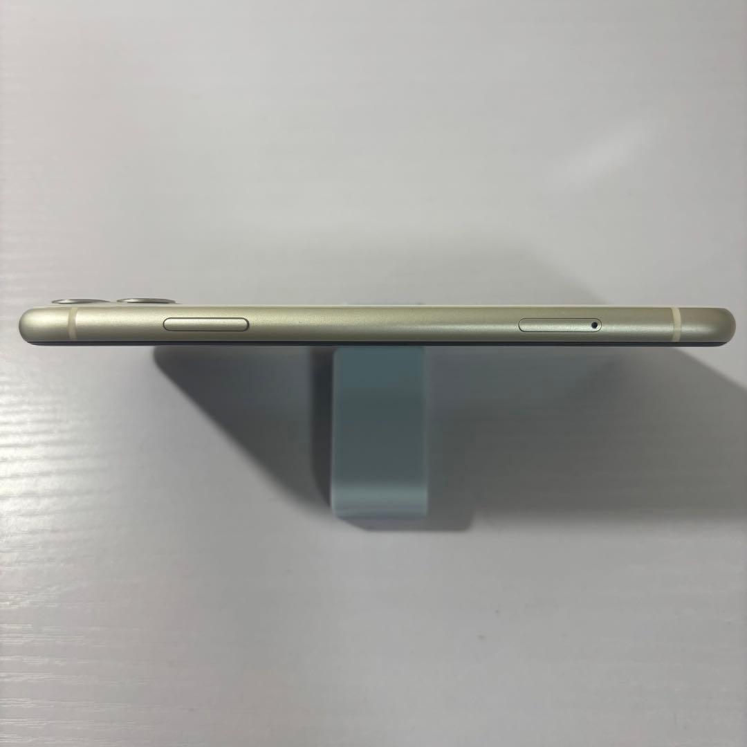 【美品】iPhone11 64GB ホワイト 本体 SIMフリー