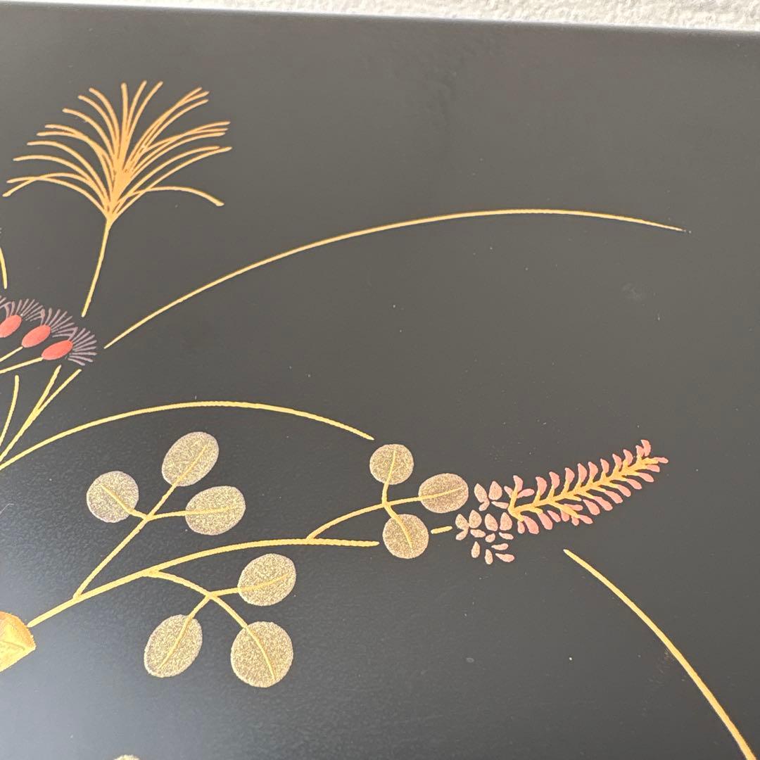 重箱 木製 秋の七草 黒 三段 内朱 古代朱 螺鈿 蒔絵 漆塗り 20cm