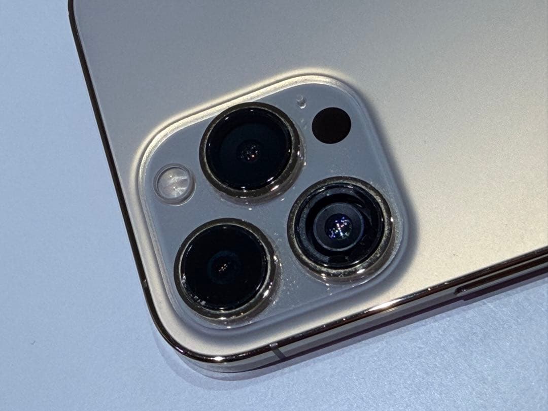 Apple iPhone 13 ProMax ゴールド 512GB 画面割れ
