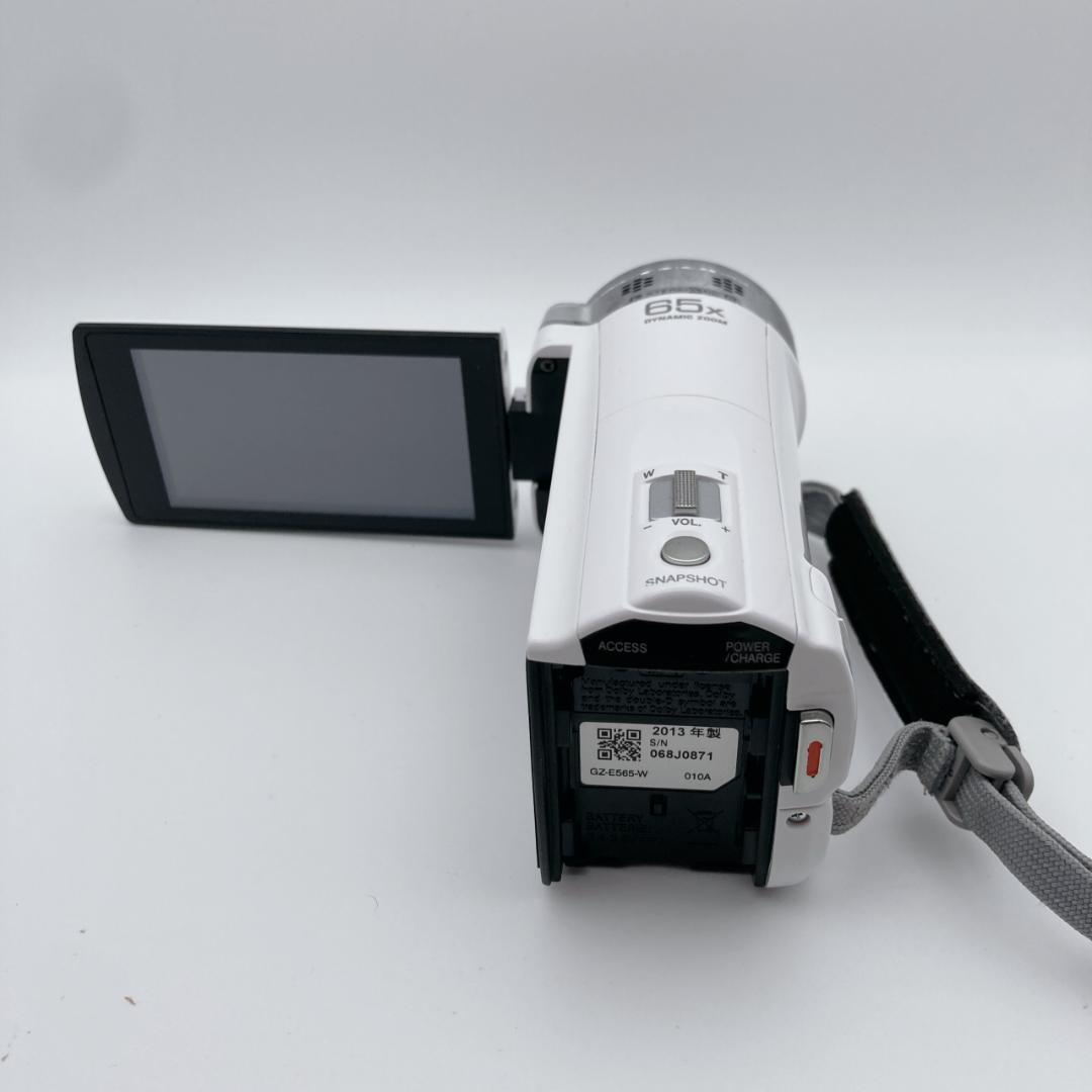 実写有【良品】JVC Everio GZ-E565-W ビデオカメラ バッグ付