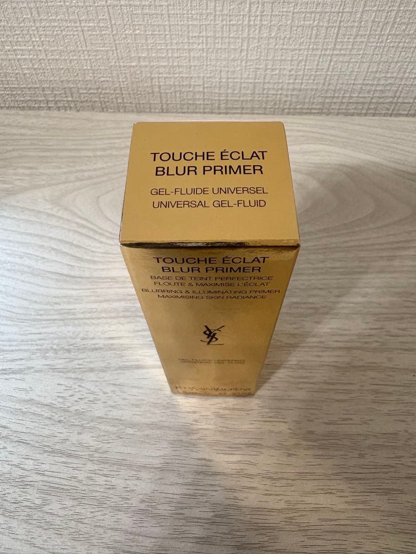 新品　イヴ・サンローラン ラディアント タッチ ブラープライマー 30ml