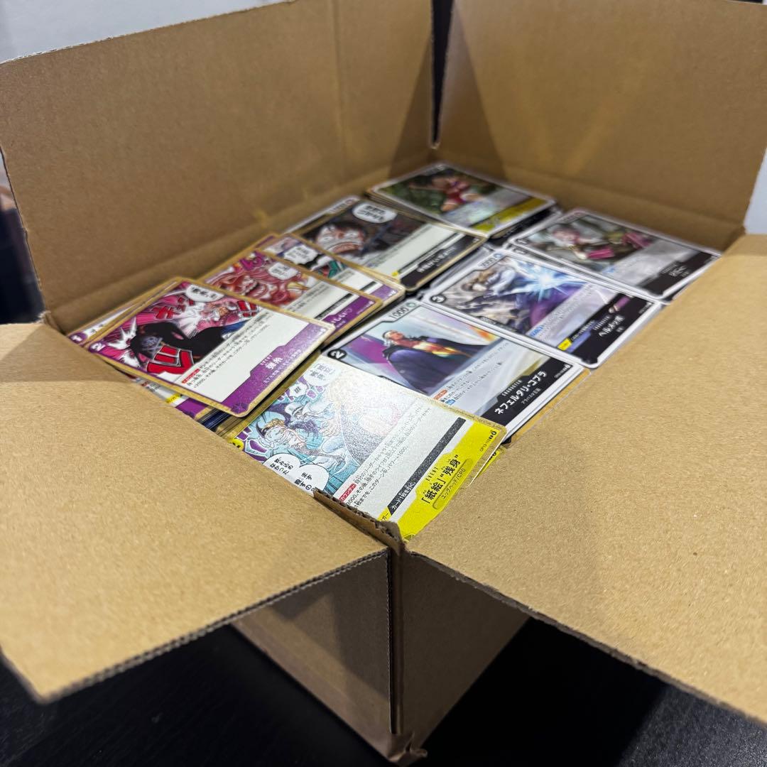 ワンピース カードゲーム まとめ売り　R以上カード150枚以上