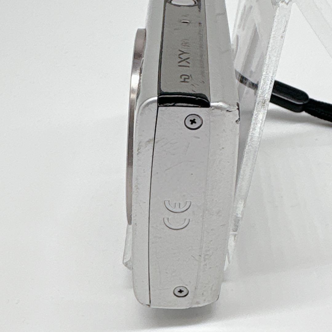Canon IXY 180 デジタルカメラ シルバー 新品のバッテリー付き