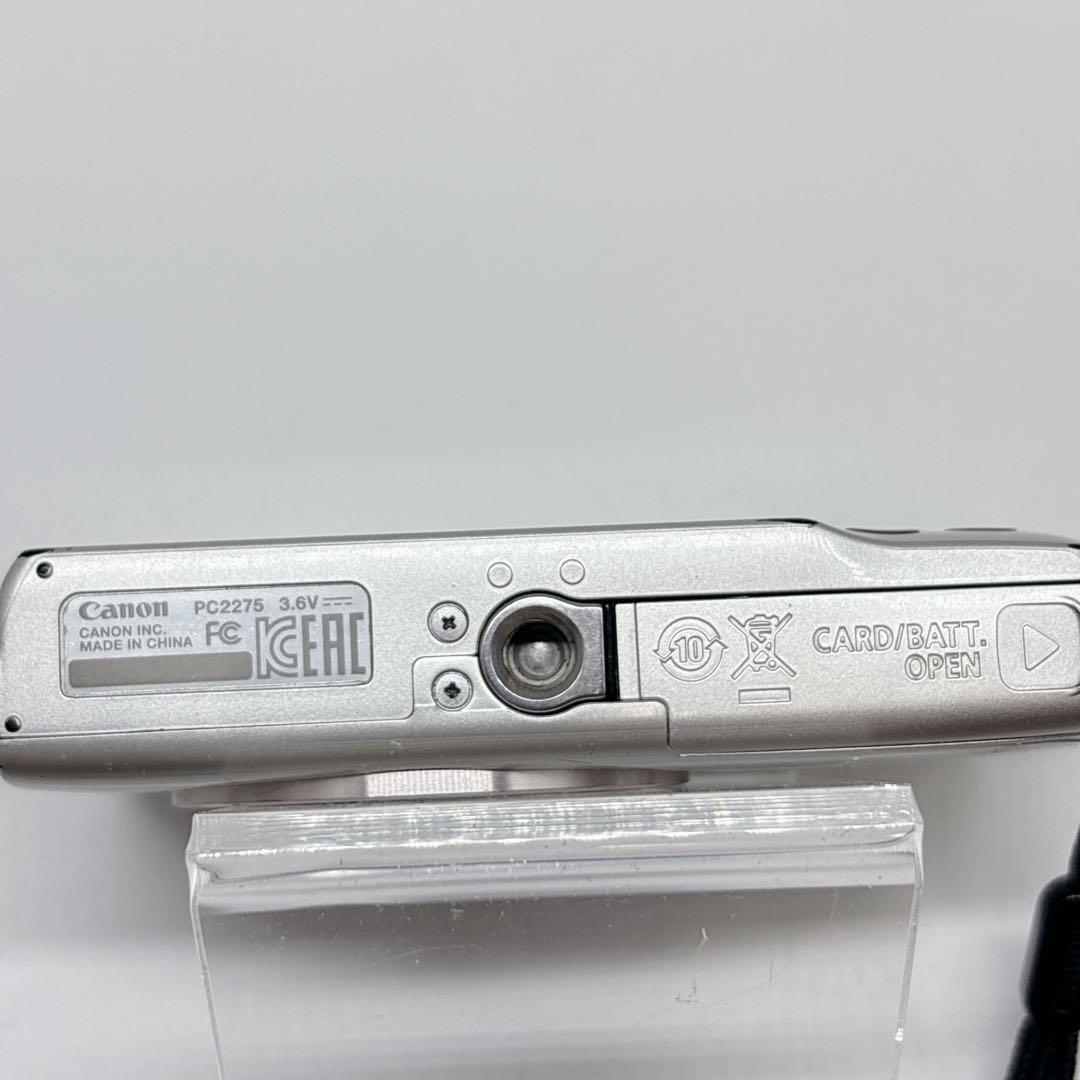 Canon IXY 180 デジタルカメラ シルバー 新品のバッテリー付き