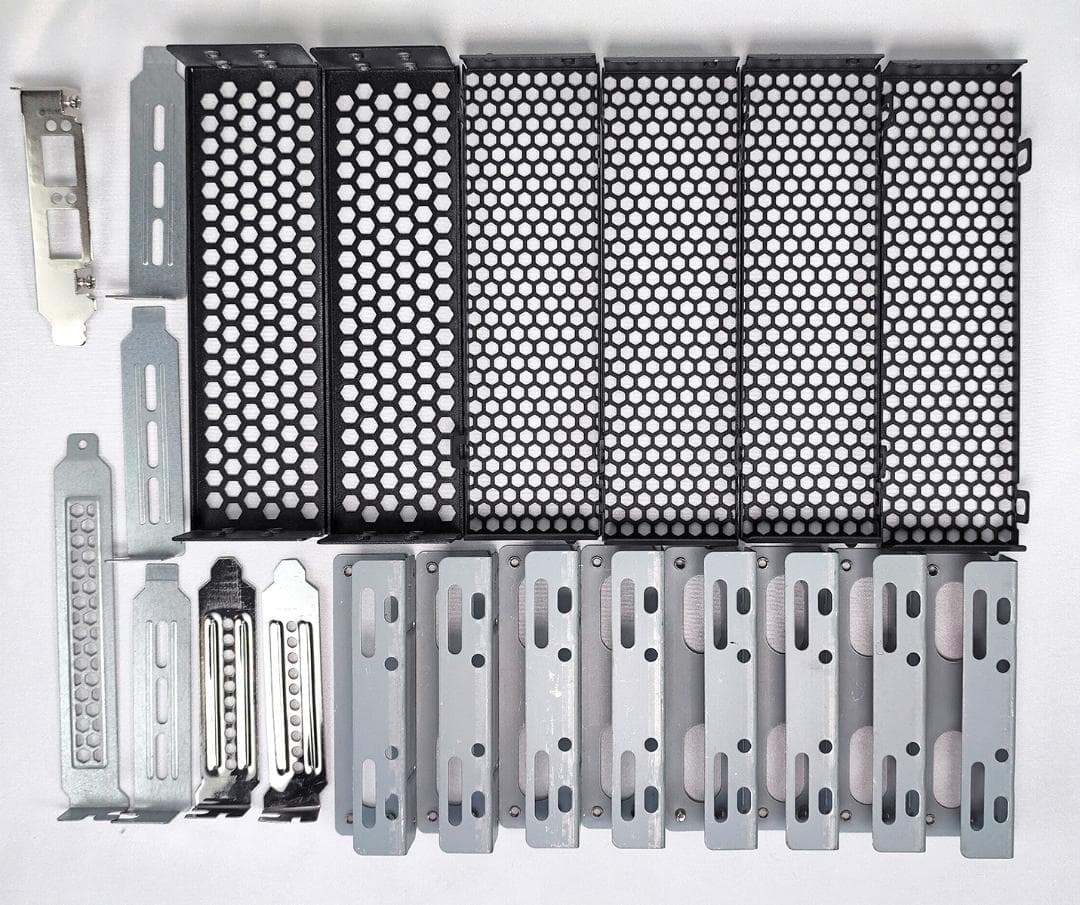 PCとサーバー部品 ジャンク - supermicro ファン ケーブル SLI