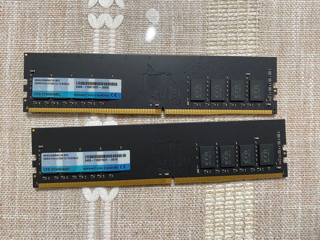 CFD DDR4 16GB (8GB x2) 2666MT/s CL19 動作品