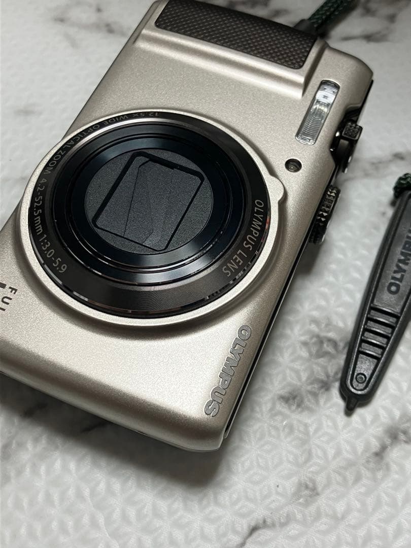 ★OLYMPUS★コンパクトデジタルカメラ「SH-21」