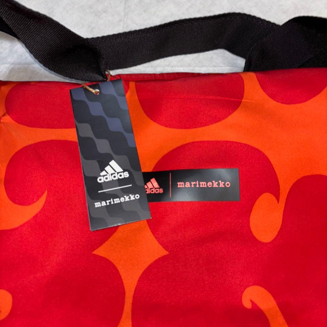 Adidas x Marimekko ダッフル ショルダーバッグ