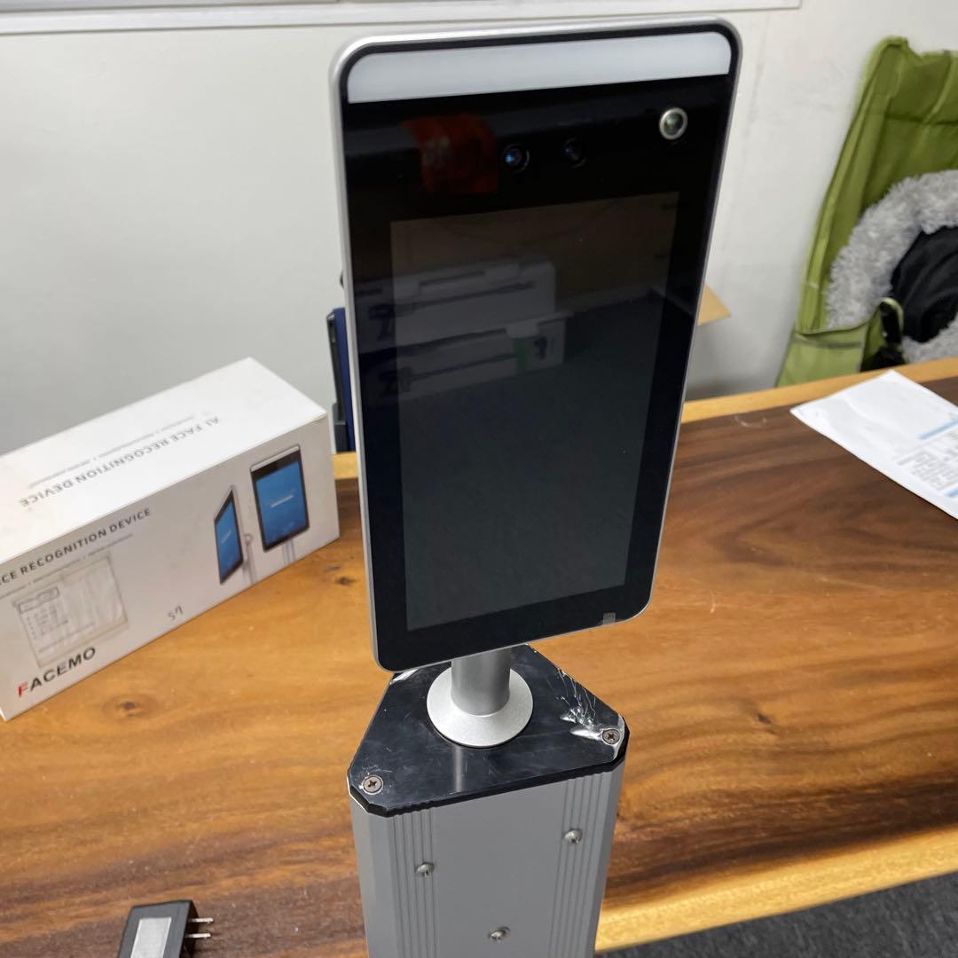 FACEMO 顔認識デバイス スタンド型