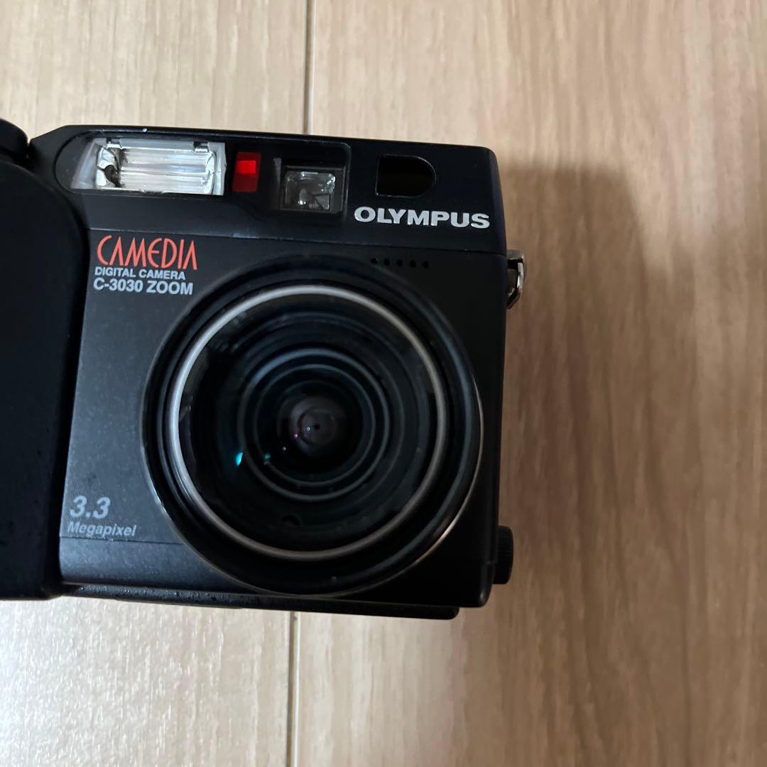 OLYMPUSオリンパスデジタルカメラC30-30ZOOM