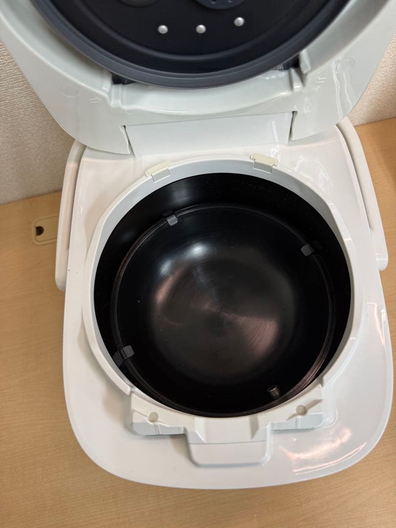 象印 NW-CB10 圧力IH炊飯器 美品 通電確認済2023年製