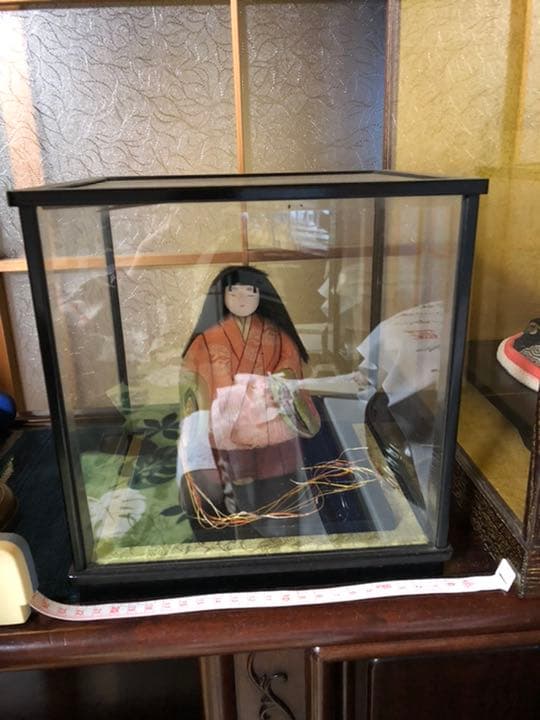 日本人形