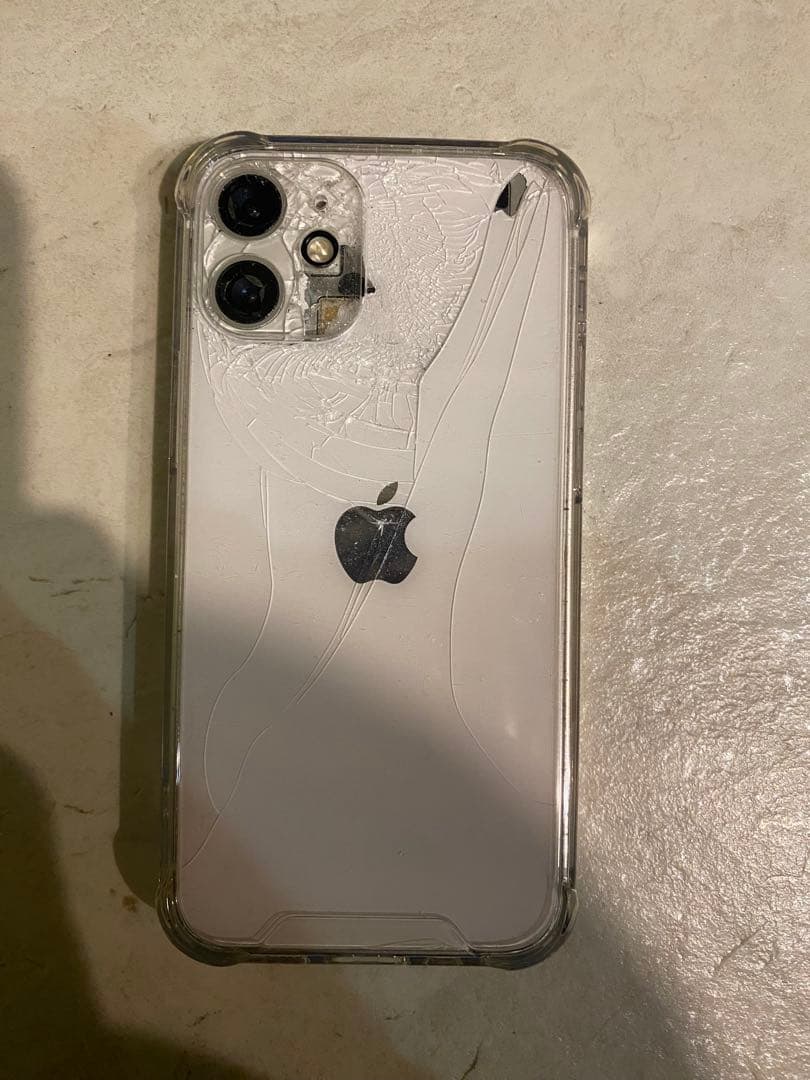 iPhone12 mini 64GB 背面割れ 動作良好 画面美品
