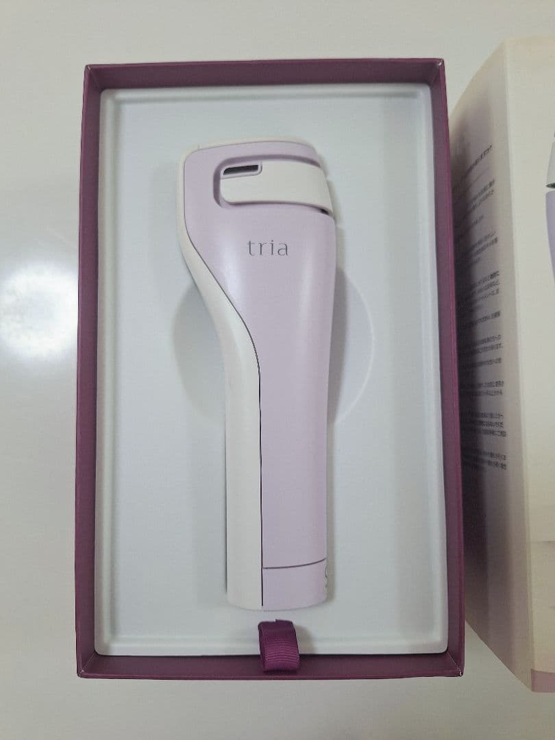 美品 tria トリア スキンエイジングケアレーザー フラクショナルレーザー