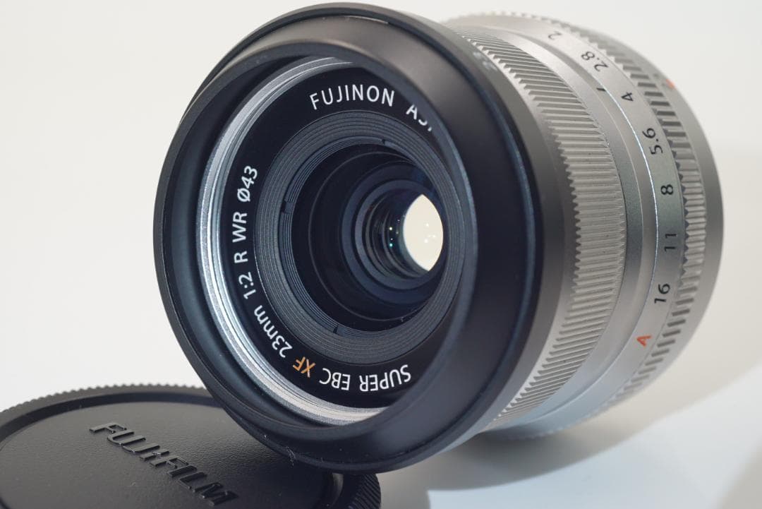ほぼ新品　FUJIFILM X-T30　XF 23mm f 2 R WR