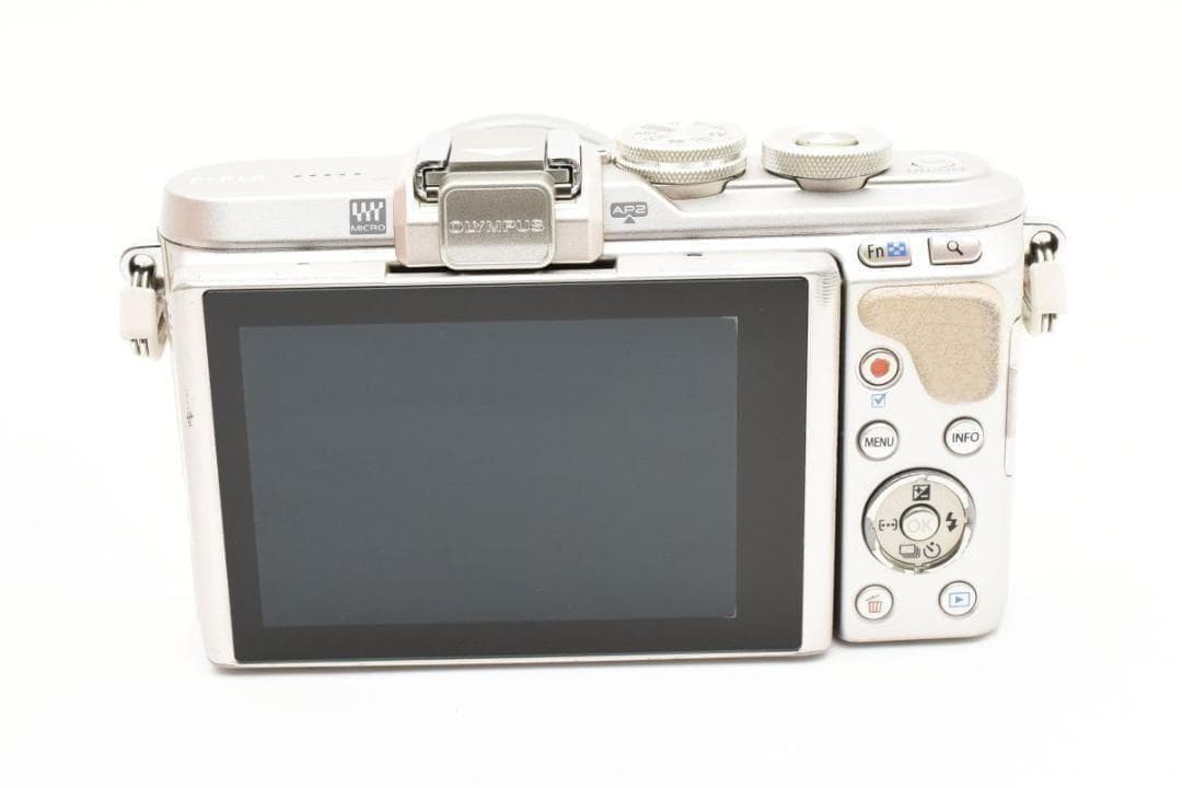 OLYMPUS オリンパス E-PL8 レンズセット ミラーレス一眼カメラ
