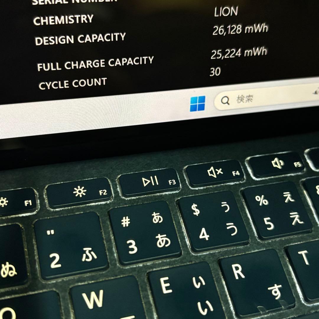 バッテリー新品同様！Surface Go 8GB キーボード付き　オフィス