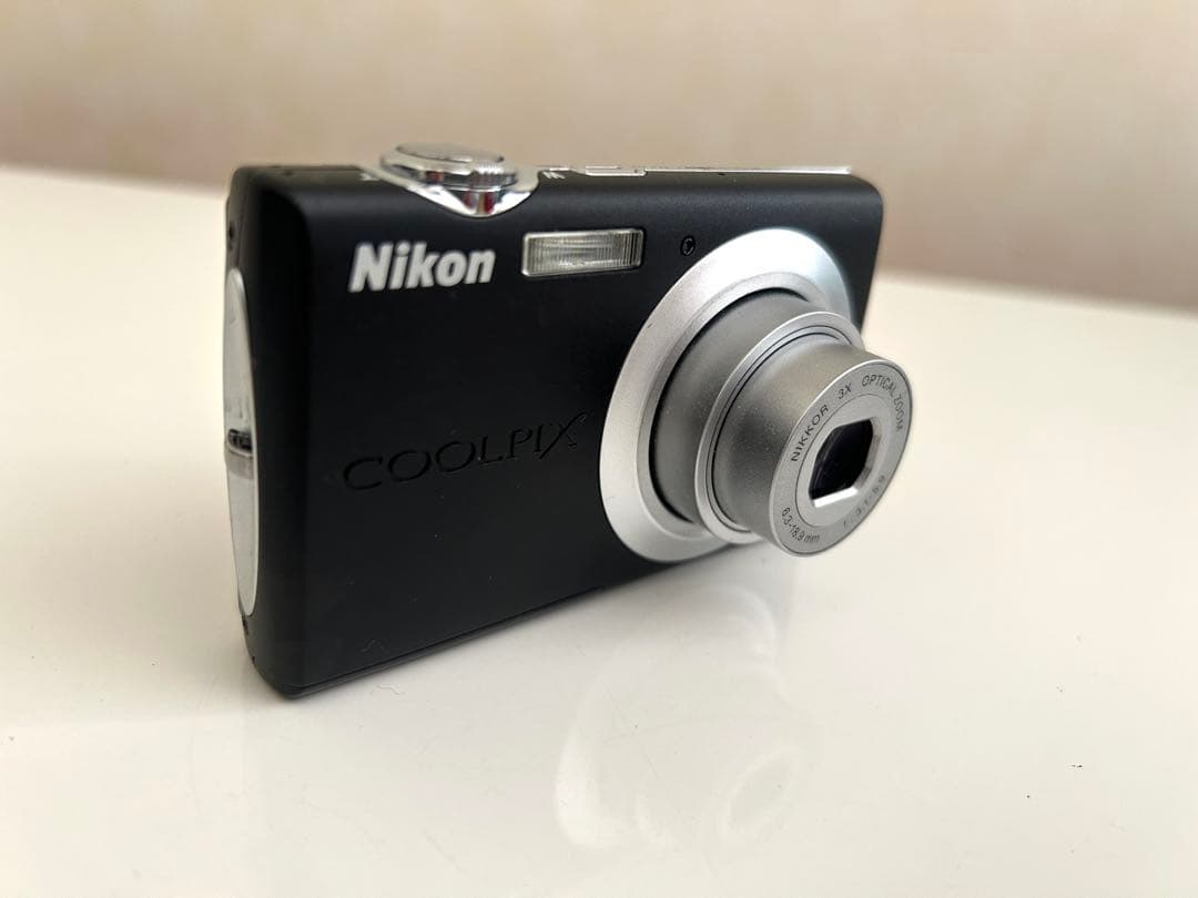 Nikon COOLPIX S203 コンパクトデジタルカメラ