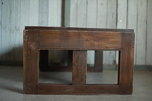 古く味のある木製の机　引き出し2杯　ローテーブル　作業台　古家具　古民家