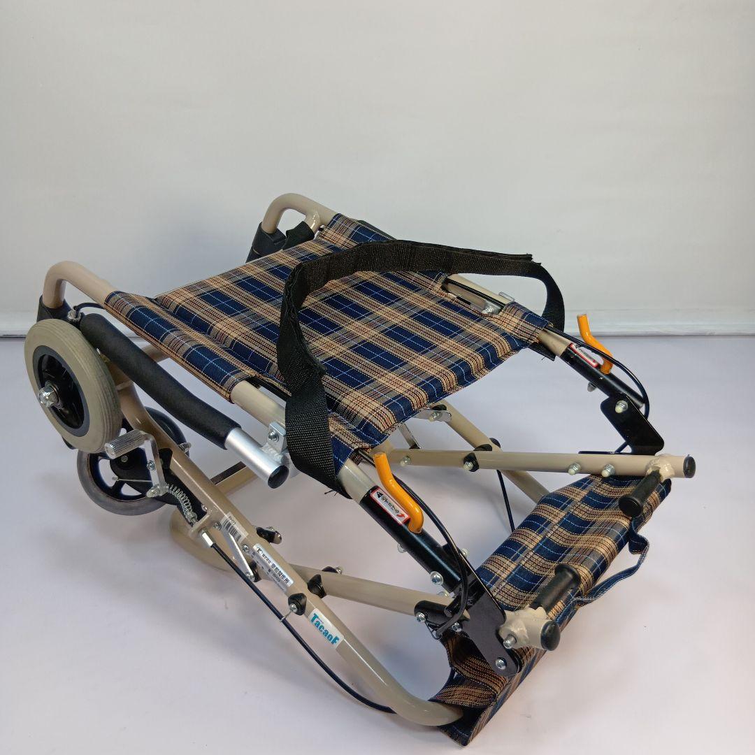 【送料無料】マキライフテック コンパクト車いす のっぴー NP-001匿名配送