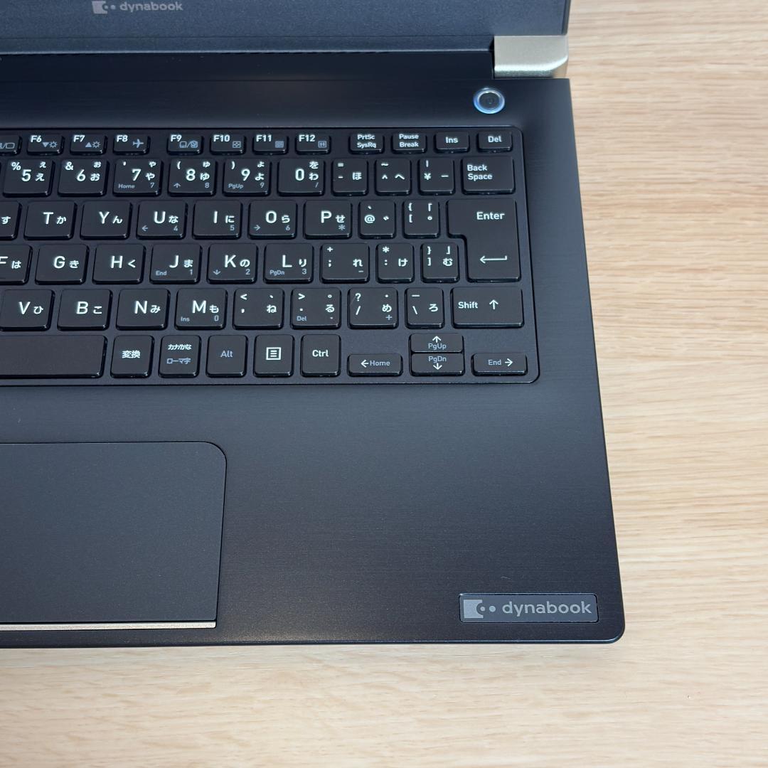 Dynabook　10世代i5　高年式　極美品　AI搭載　SSD　オフィス　38