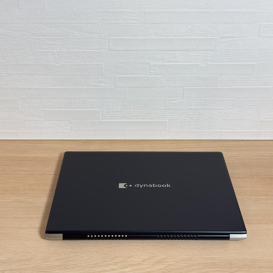 Dynabook　10世代i5　高年式　極美品　AI搭載　SSD　オフィス　38