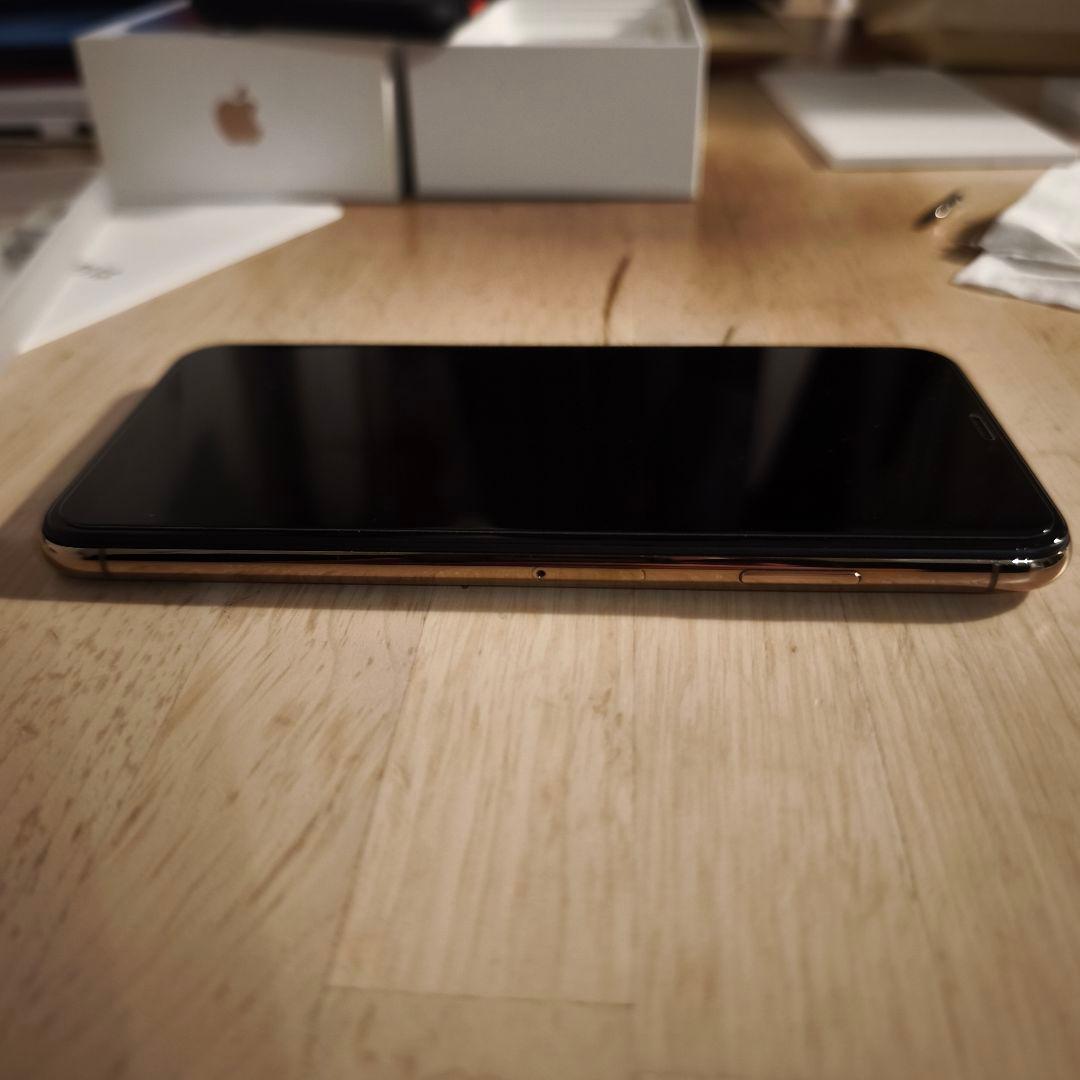 Y*i様 iPhone XS Max 256GB ゴールドSIMフリー