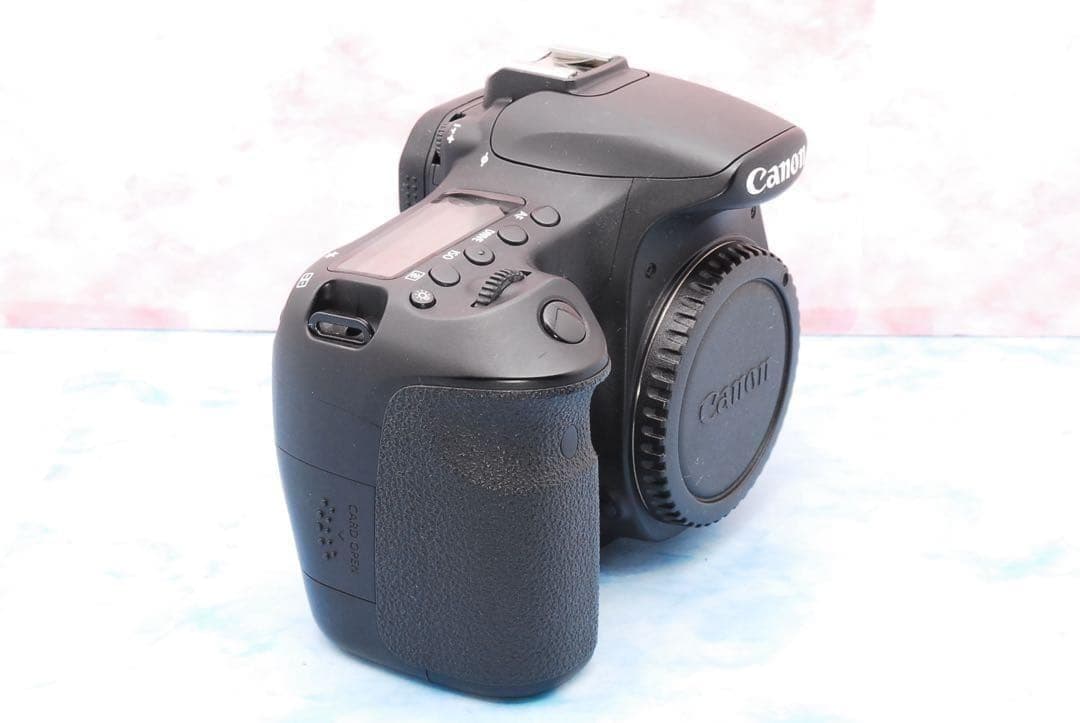 キャノン EOS 60D▪️一眼レフカメラ▪️バッグ付▪️超望遠レンズ付