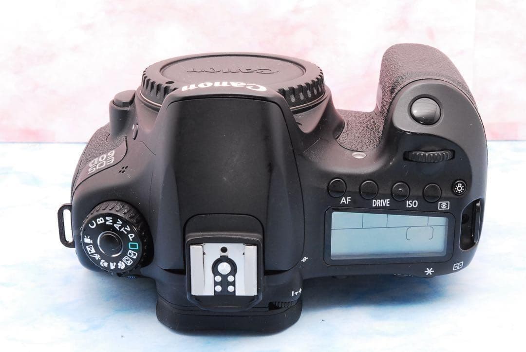 キャノン EOS 60D▪️一眼レフカメラ▪️バッグ付▪️超望遠レンズ付