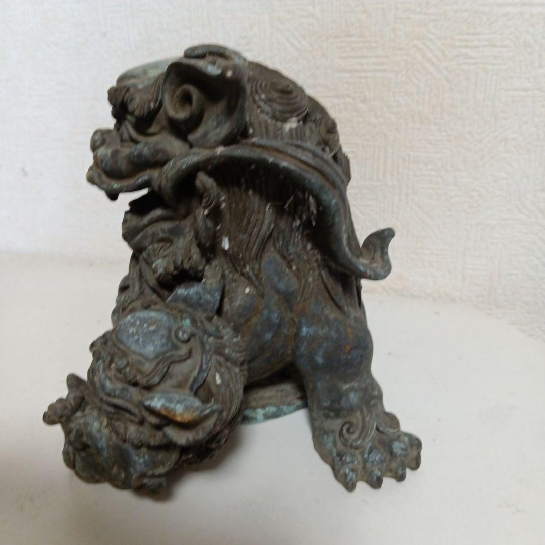 青銅製 獅子と子獅子の置物