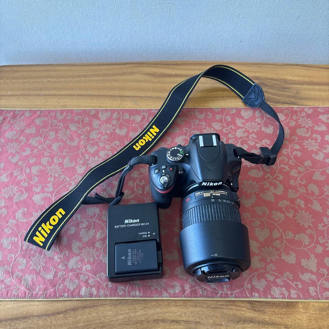 Nikon D3200 デジタル一眼レフ 55-200